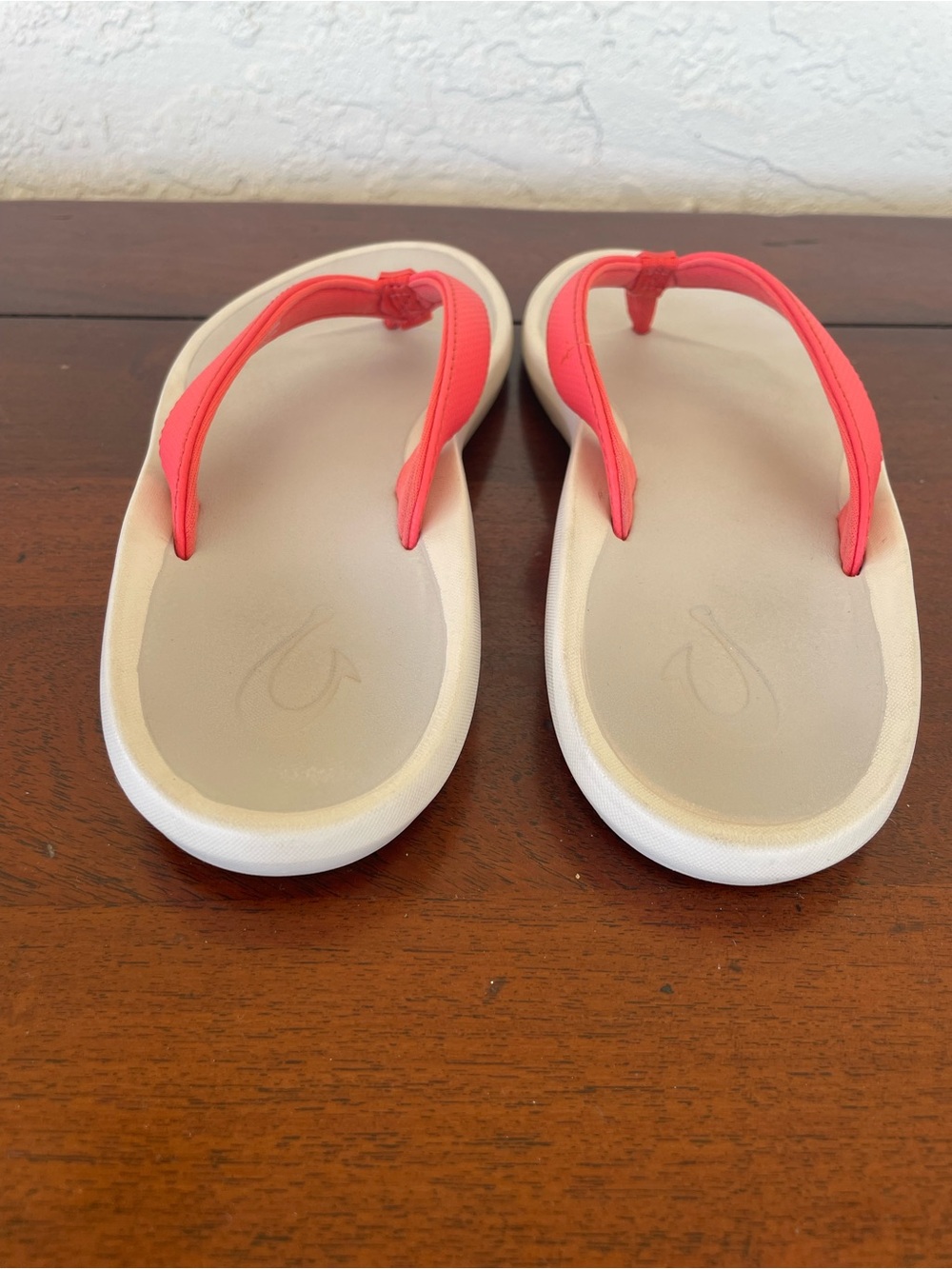 OluKai Coral Pink Flip Flop Sandals - Picture 3 of 6
